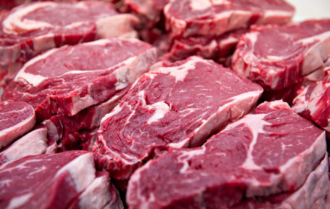 Бразилия увеличивает экспорт мяса в Россию
