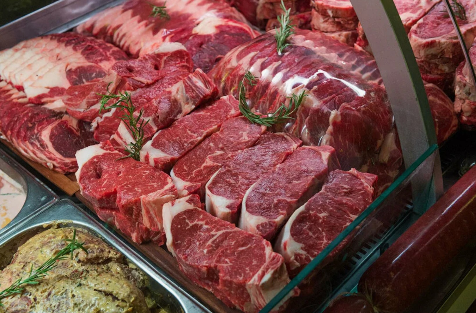 Килограмм баранины в Ростовской области стоит почти 800 рублей