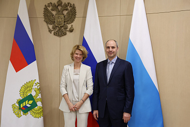 Оксана Лут и Денис Паслер обсудили развитие АПК Свердловской области