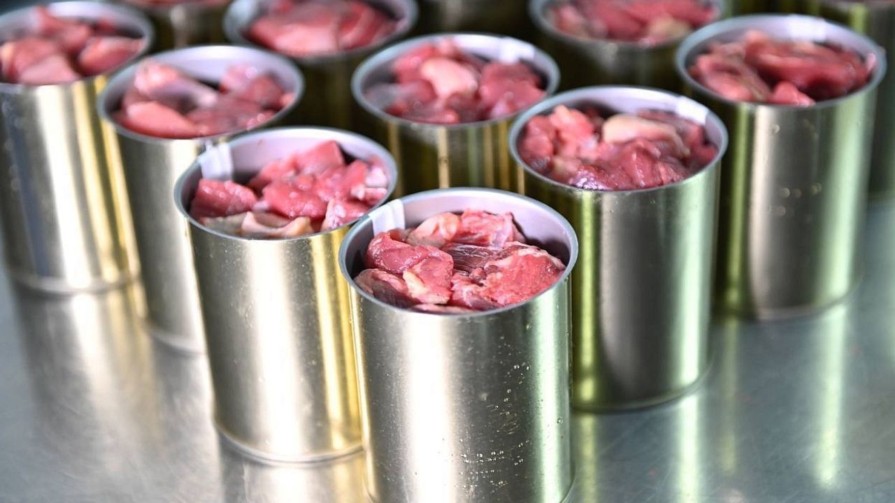 Из Курганской области экспортировано в Узбекистан более 65 тонн мясных консервов