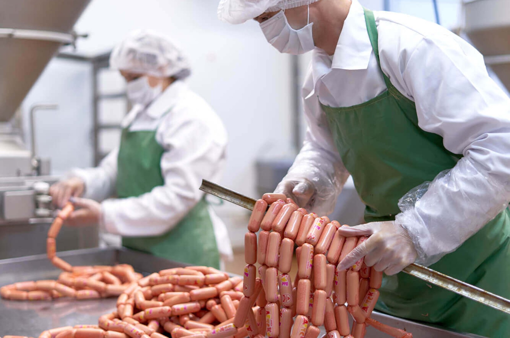 «Агрокомплекс Лабинский» консолидирует активы через присоединение к мясокомбинату