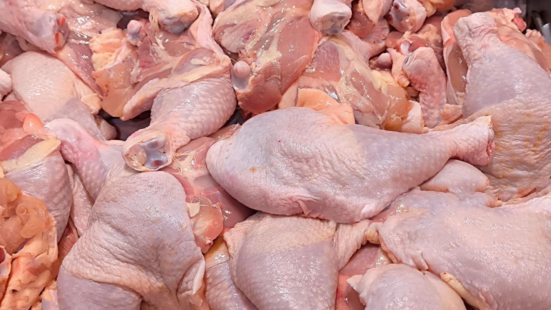 Россия временно ограничила ввоз продукции белорусской птицефабрики