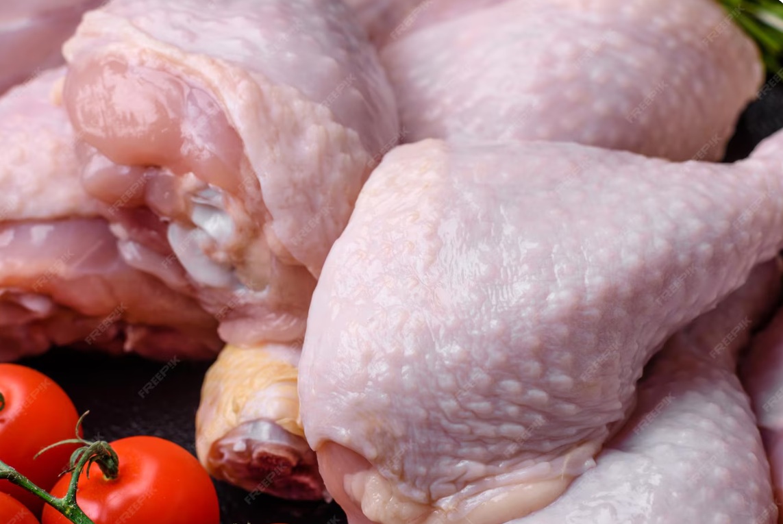 Мониторинг цен на куриное мясо в России и за рубежом, данные на 10 февраля 2026 года