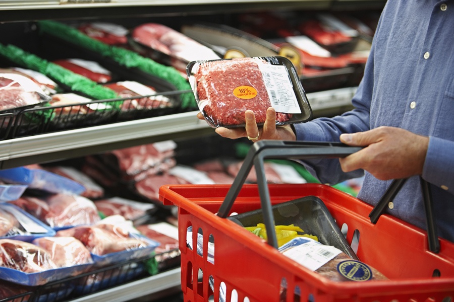 Продажи в рознице ряда продуктов средних объемов заметно снизились