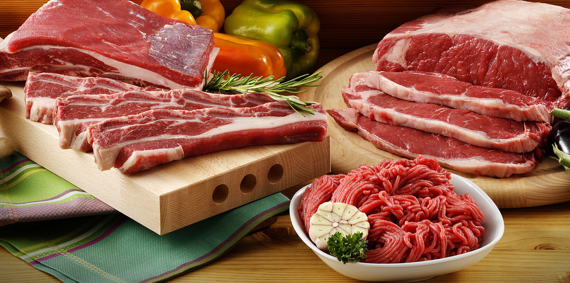 Et post. Мясо. Свежее мясо. Мясные продукты. Мясо говядина.